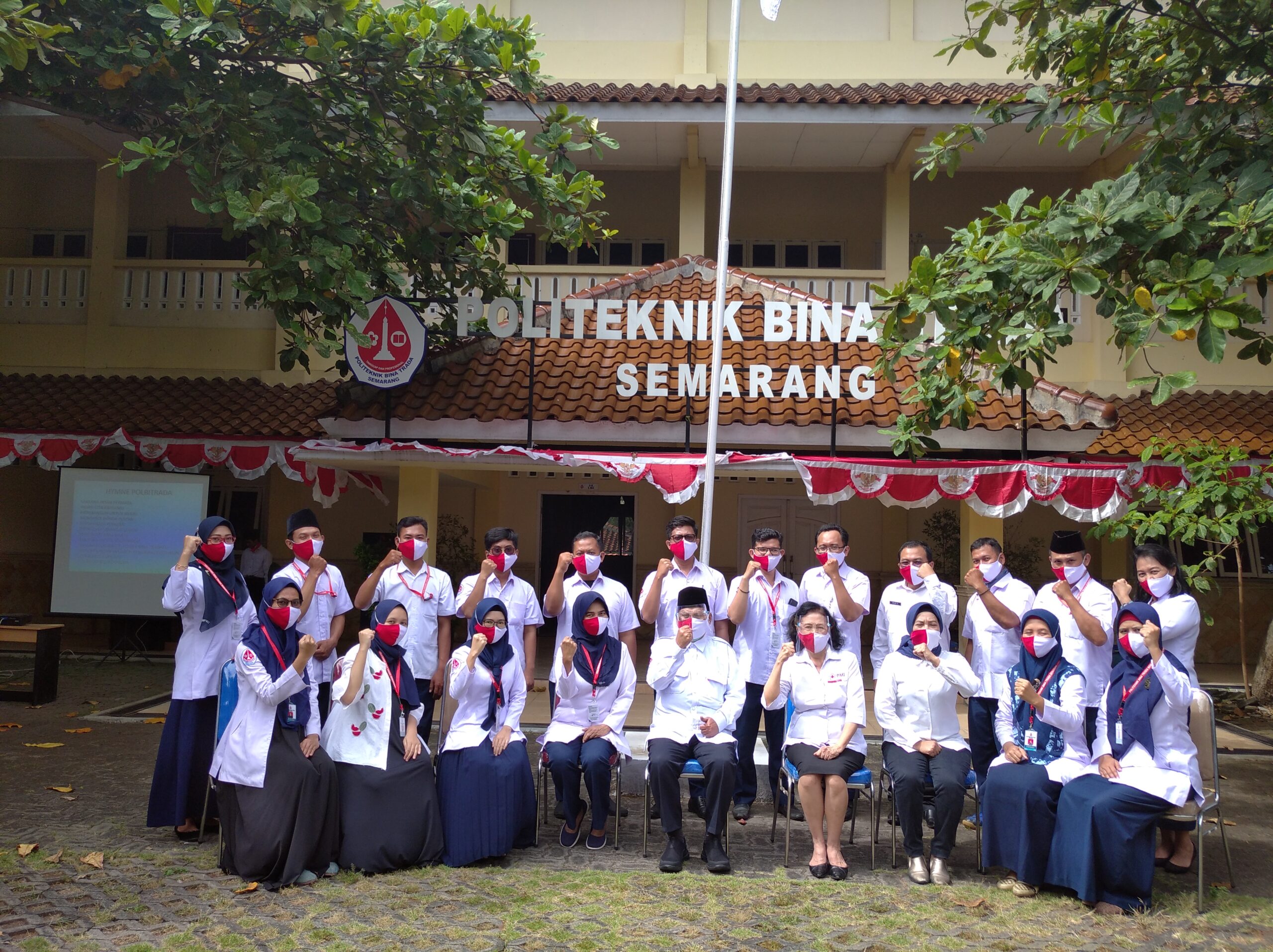 Upacara HUT RI 75